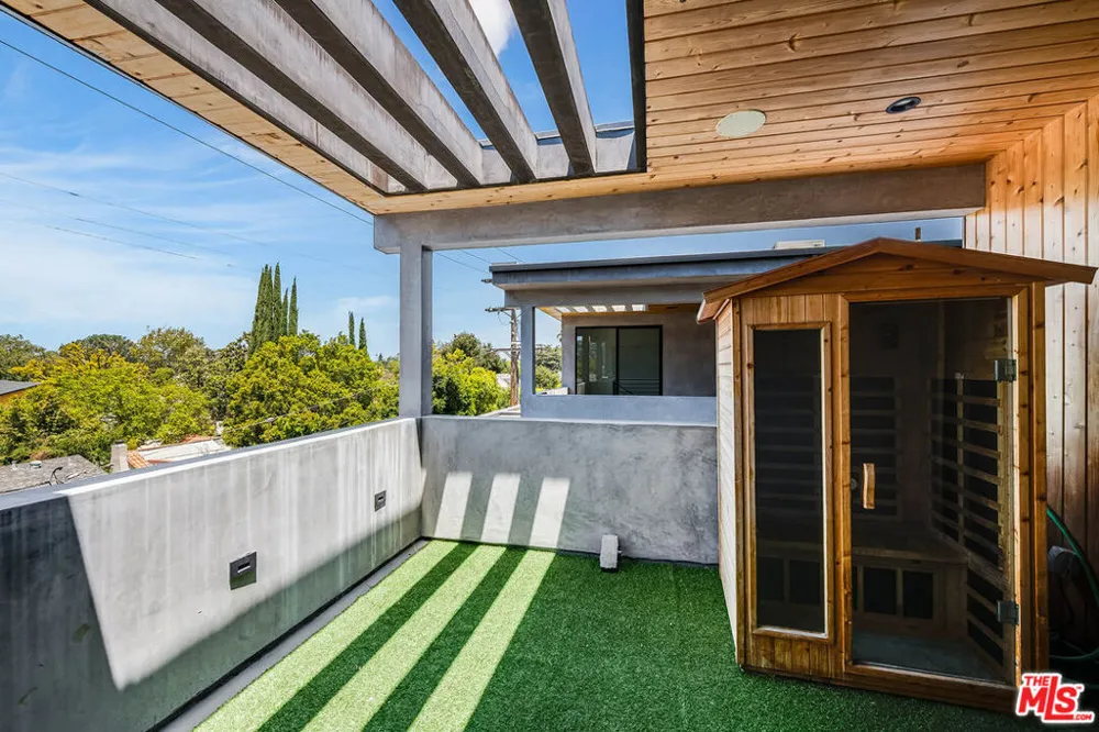 4425 Studio Place Studio City, CA 91602