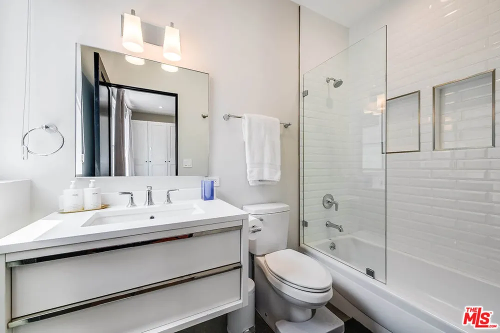 4425 Studio Place Studio City, CA 91602
