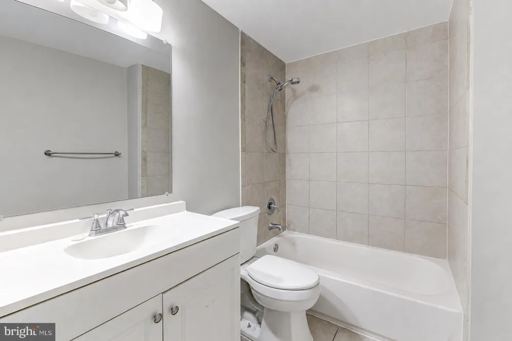 6559 FRIETCHIE ROW Columbia, MD 21045