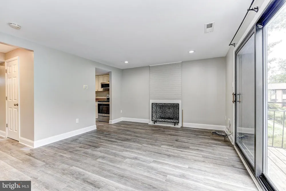 6559 FRIETCHIE ROW Columbia, MD 21045