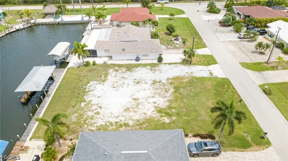 Cherimoya Lane St James City, FL 33956