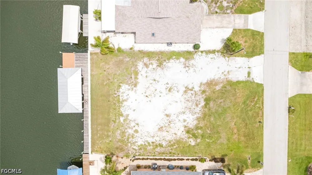 Cherimoya Lane St James City, FL 33956
