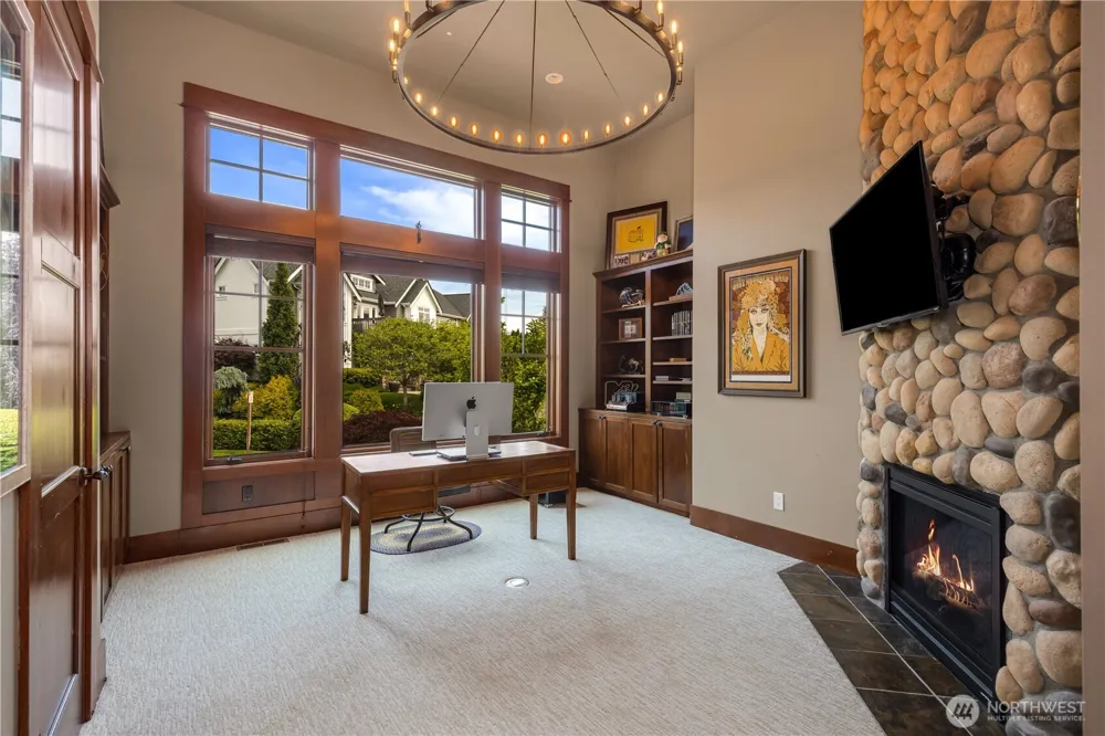 36207 SE Saint Andrews Lane Snoqualmie, WA 98065