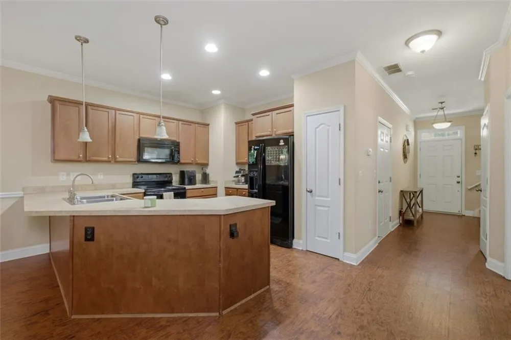155 Linton Drive Acworth, GA 30102