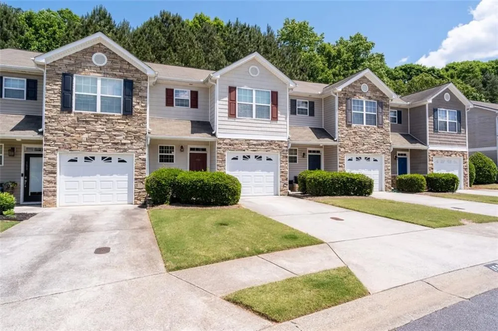 155 Linton Drive Acworth, GA 30102