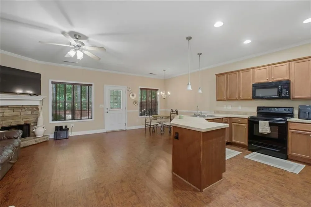 155 Linton Drive Acworth, GA 30102