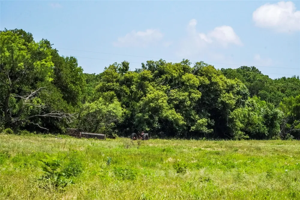 43 281 Highway Jacksboro, TX 76458