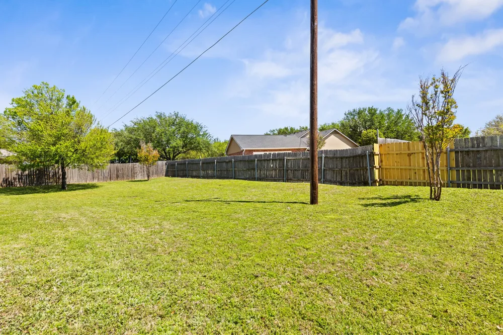 713 Ver-Lo Drive Lorena, TX 76655