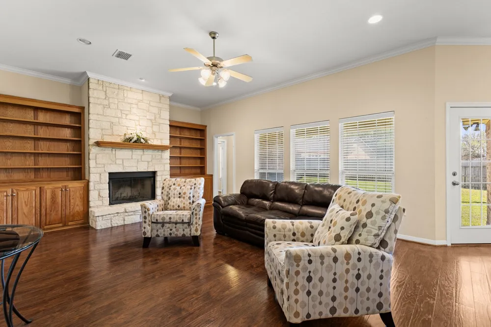 713 Ver-Lo Drive Lorena, TX 76655