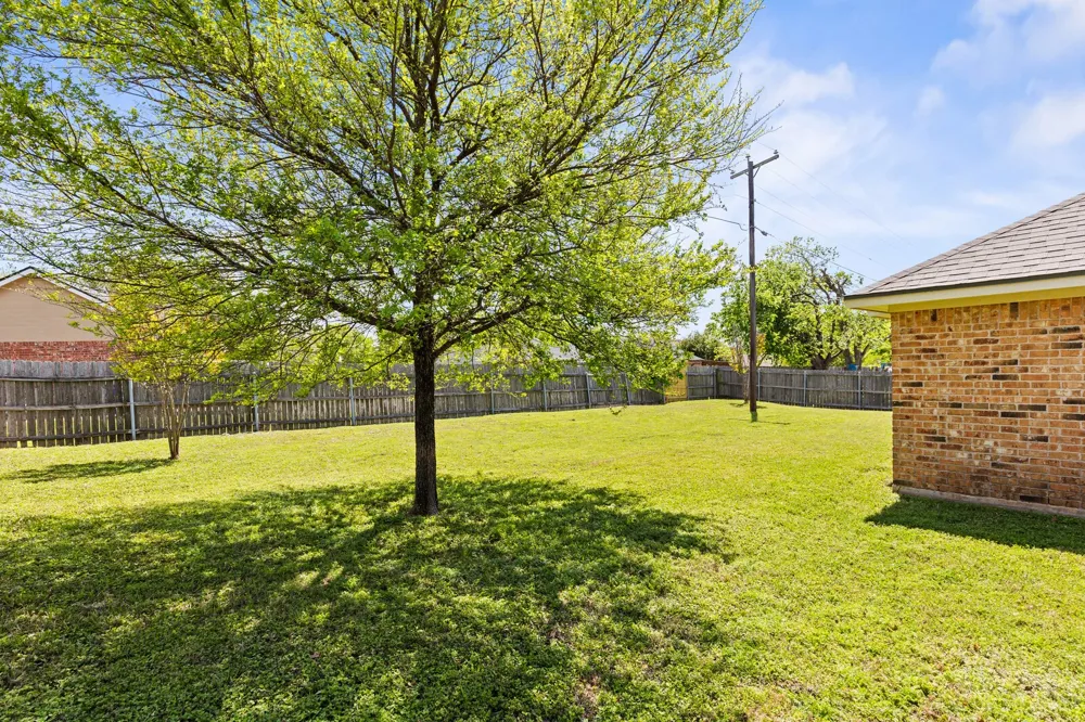 713 Ver-Lo Drive Lorena, TX 76655