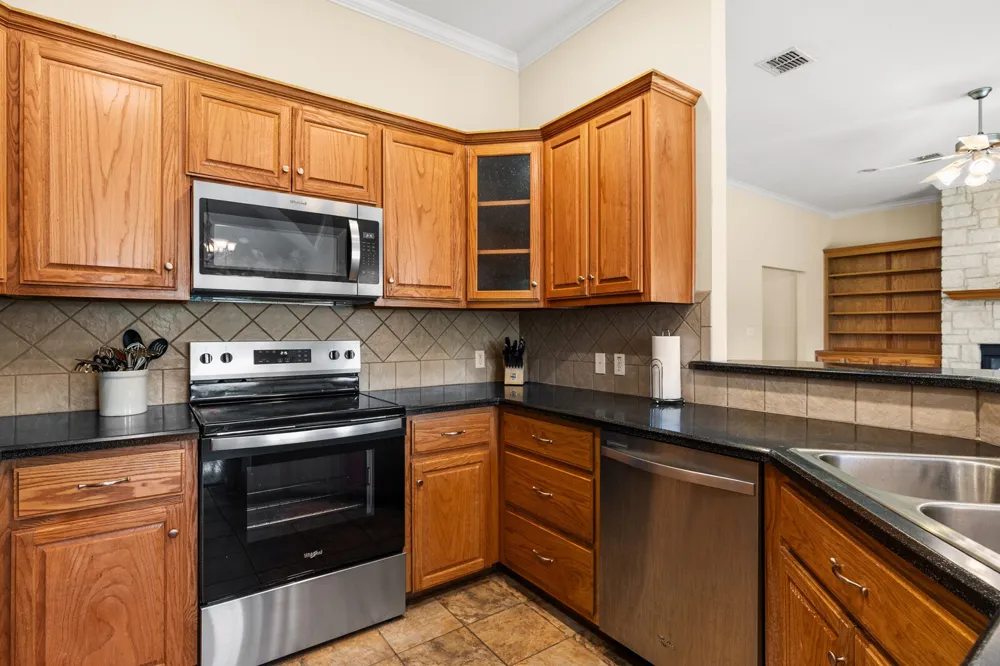 713 Ver-Lo Drive Lorena, TX 76655