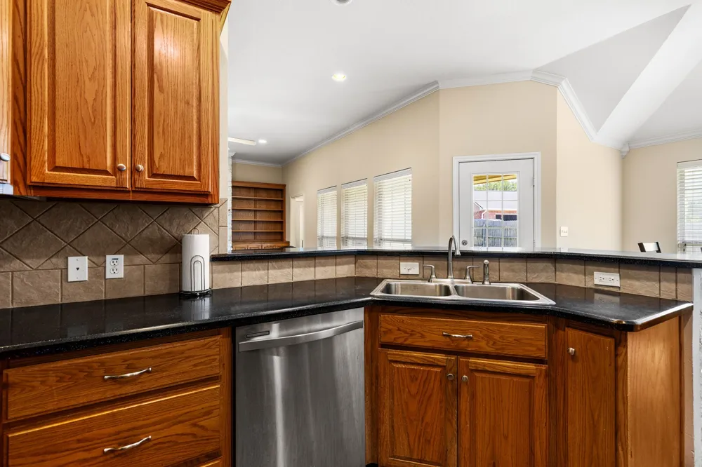 713 Ver-Lo Drive Lorena, TX 76655