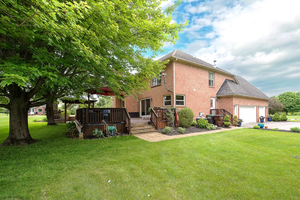 8757 Sydney Drive York Charter Township, MI 48176