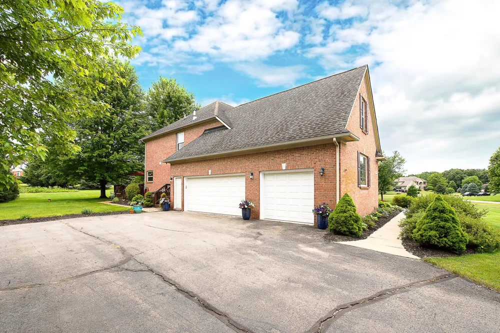 8757 Sydney Drive York Charter Township, MI 48176