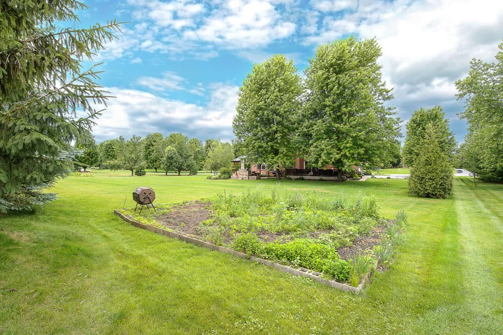 8757 Sydney Drive York Charter Township, MI 48176