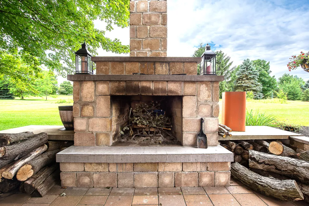 8757 Sydney Drive York Charter Township, MI 48176
