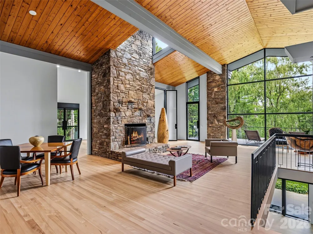 3 Holly Hill Road Biltmore Forest, NC 28803