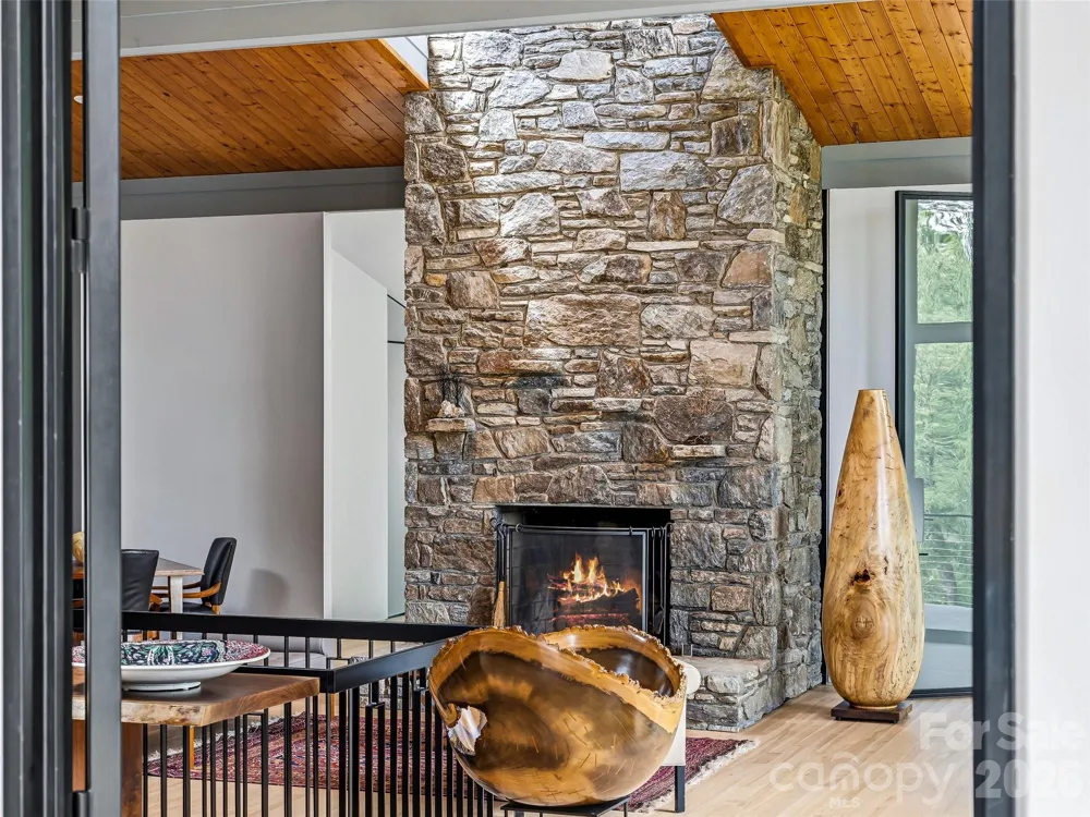 3 Holly Hill Road Biltmore Forest, NC 28803