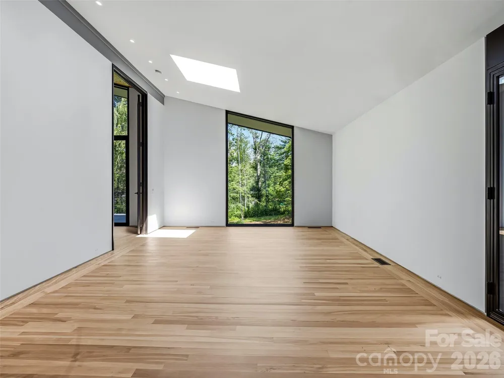3 Holly Hill Road Biltmore Forest, NC 28803