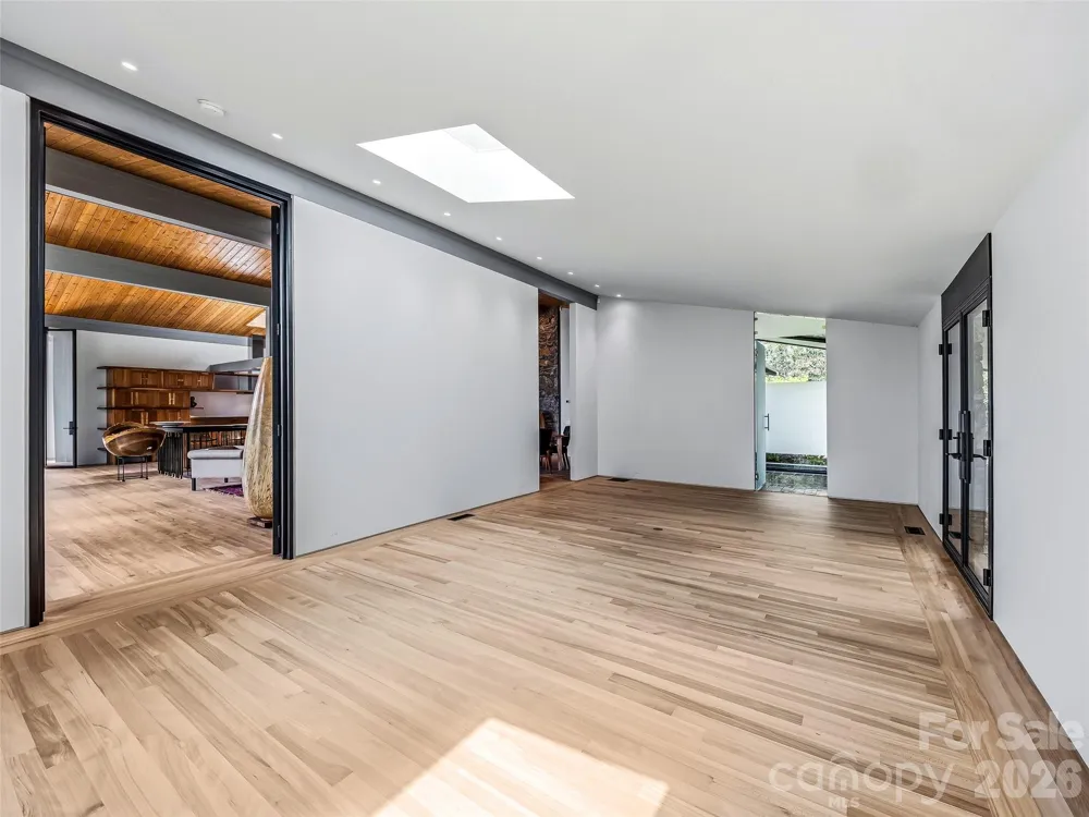 3 Holly Hill Road Biltmore Forest, NC 28803