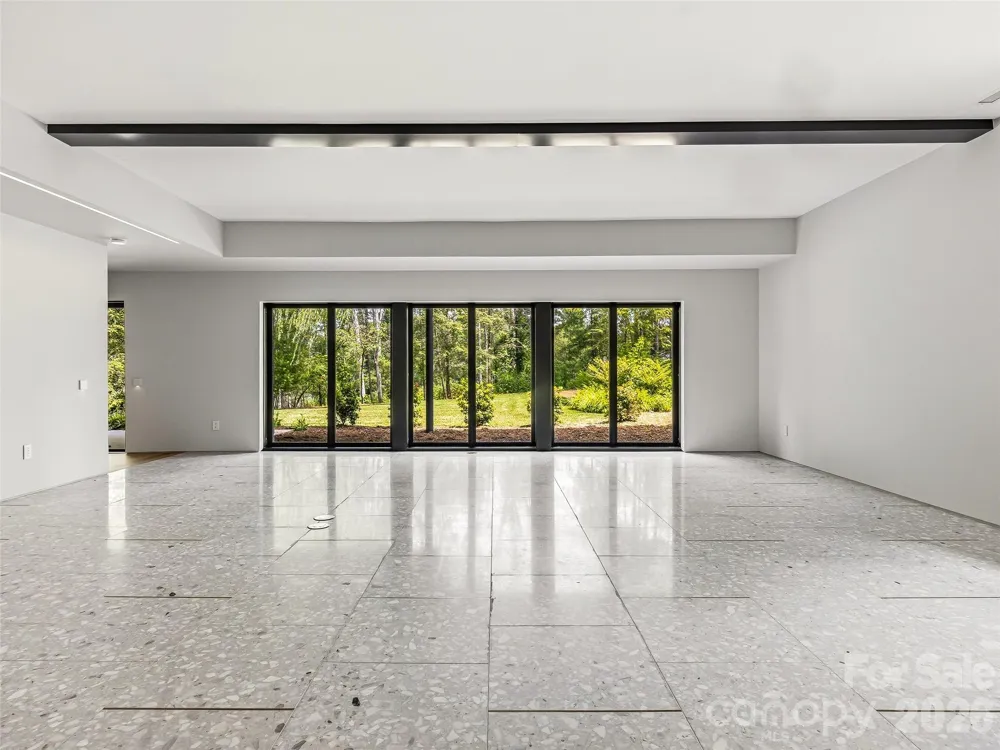 3 Holly Hill Road Biltmore Forest, NC 28803