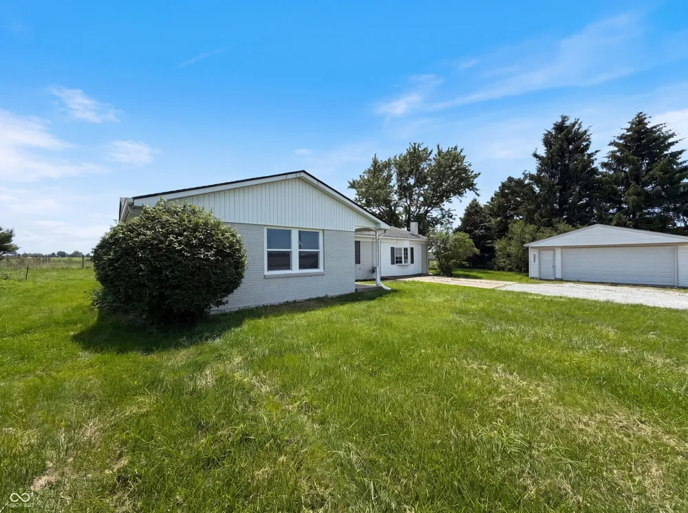 1677 E State Road 234 Fortville, IN 46040