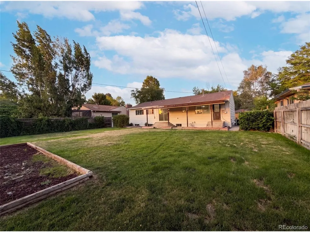 929 Carol Street Fort Morgan, CO 80701