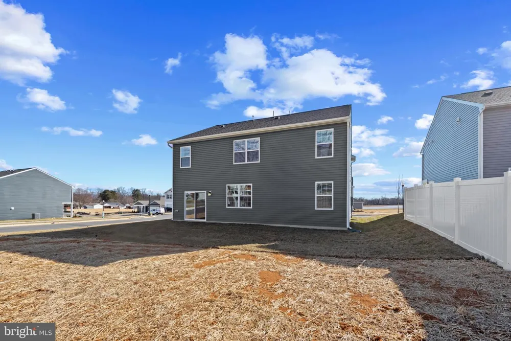 509 TWISTED TWIG LANE La Plata, MD 20646