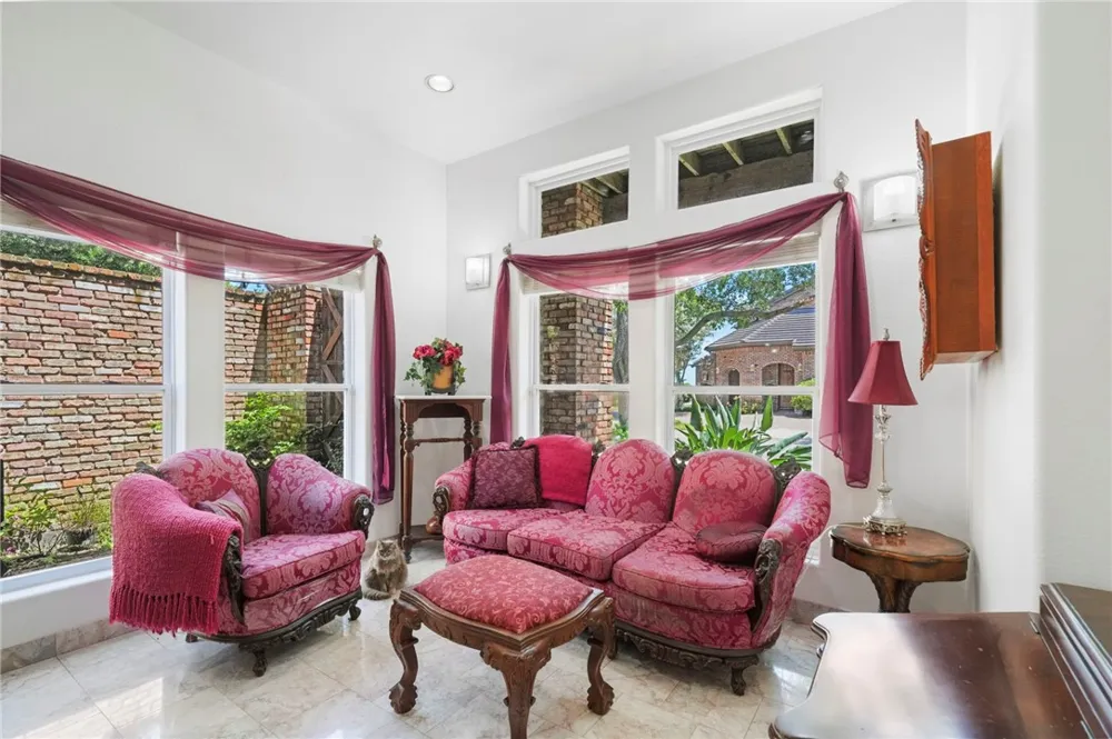 4827 Ocean Drive Corpus Christi, TX 78412