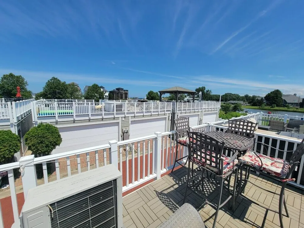 19 Lighthouse Point New Buffalo, MI 49117