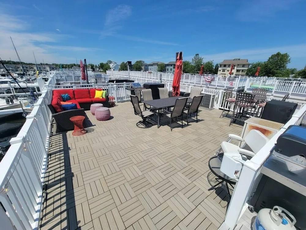 19 Lighthouse Point New Buffalo, MI 49117