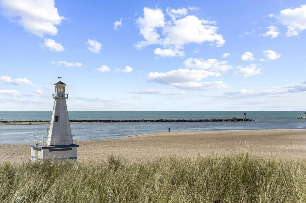19 Lighthouse Point New Buffalo, MI 49117