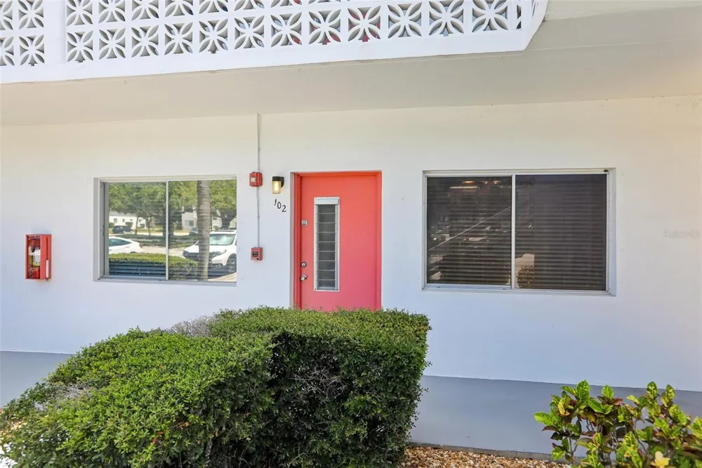 11225 82ND AVENUE #102 Seminole, FL 33772