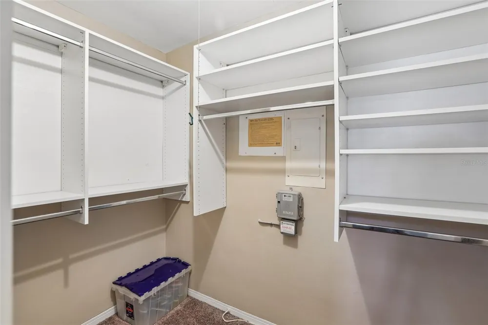 11225 82ND AVENUE #102 Seminole, FL 33772