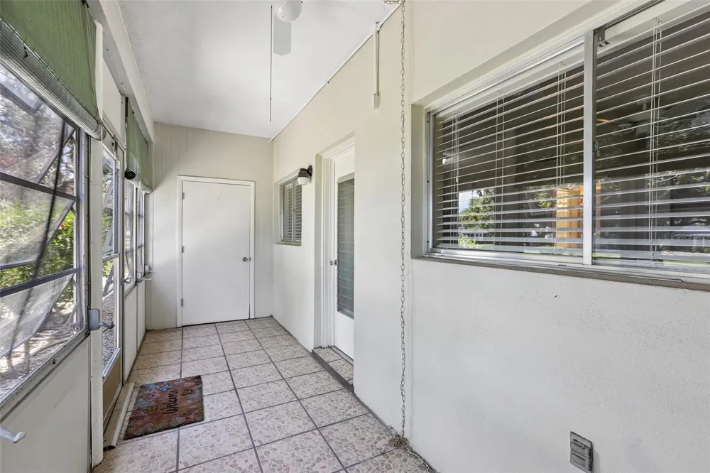 11225 82ND AVENUE #102 Seminole, FL 33772