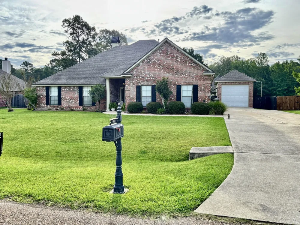 605 Jade Circle Haughton, LA 71037