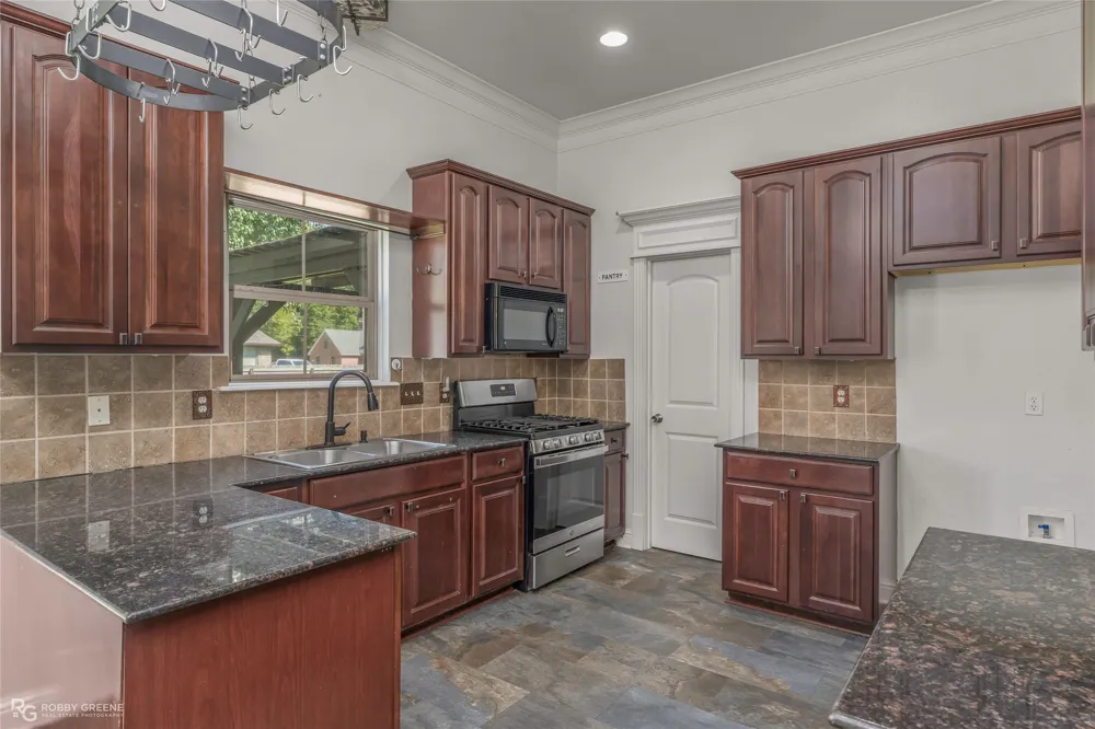 605 Jade Circle Haughton, LA 71037