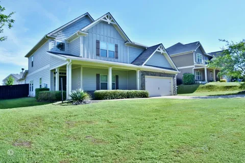 4741 Wisteria Lane