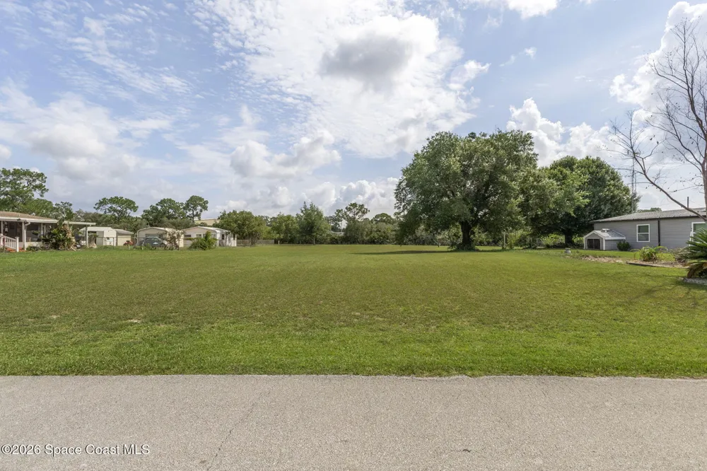 312 Hickory Ridge Drive Sebring, FL 33876