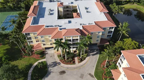 255 W END DRIVE #3206