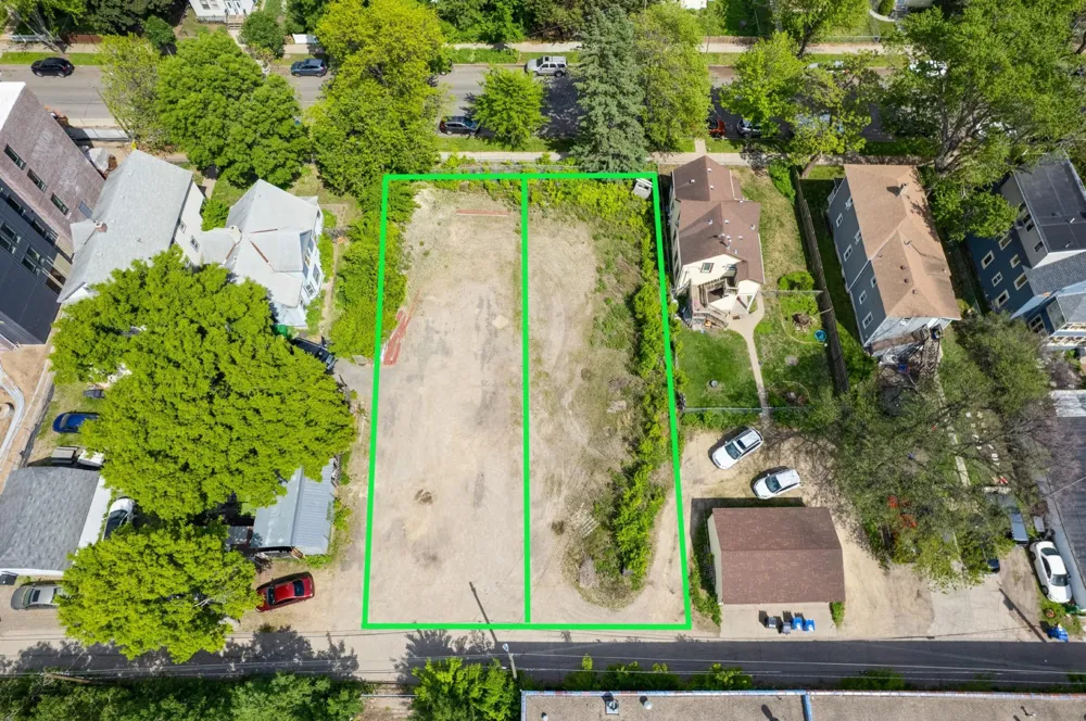 2828 & 2824 27th Avenue S Minneapolis, MN 55406