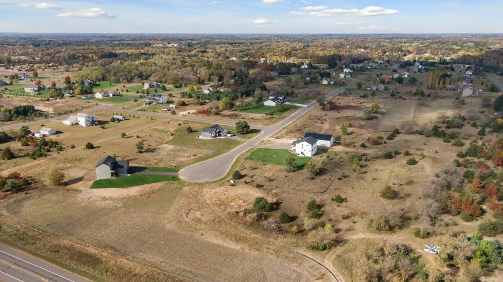 21349 Cottonwood Street NW Oak Grove, MN 55011