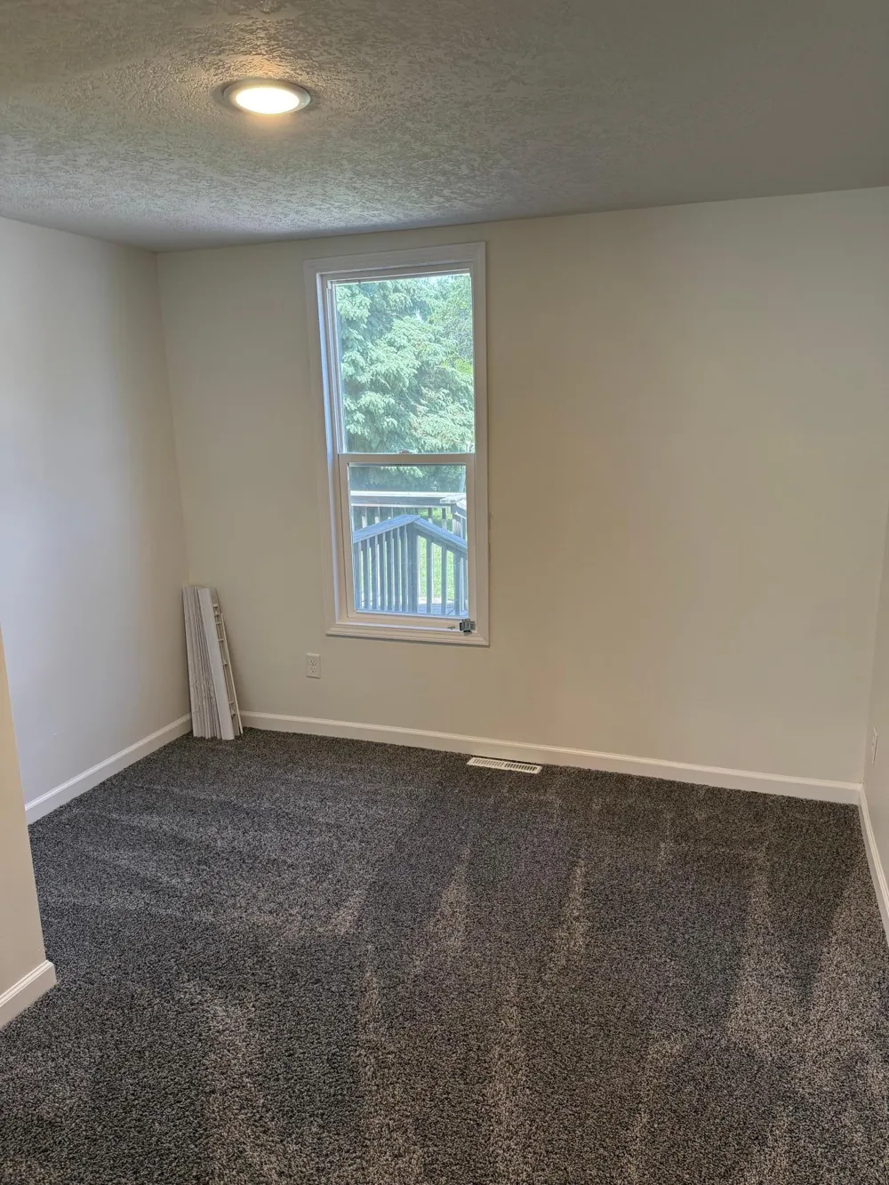 647 2nd Avenue SW Hutchinson, MN 55350