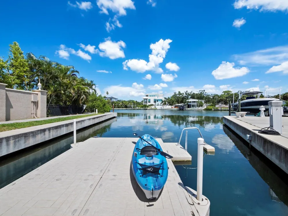 1703 TAMIAMI TRAIL #306 Sarasota, FL 34234