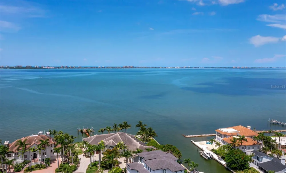 1703 TAMIAMI TRAIL #306 Sarasota, FL 34234