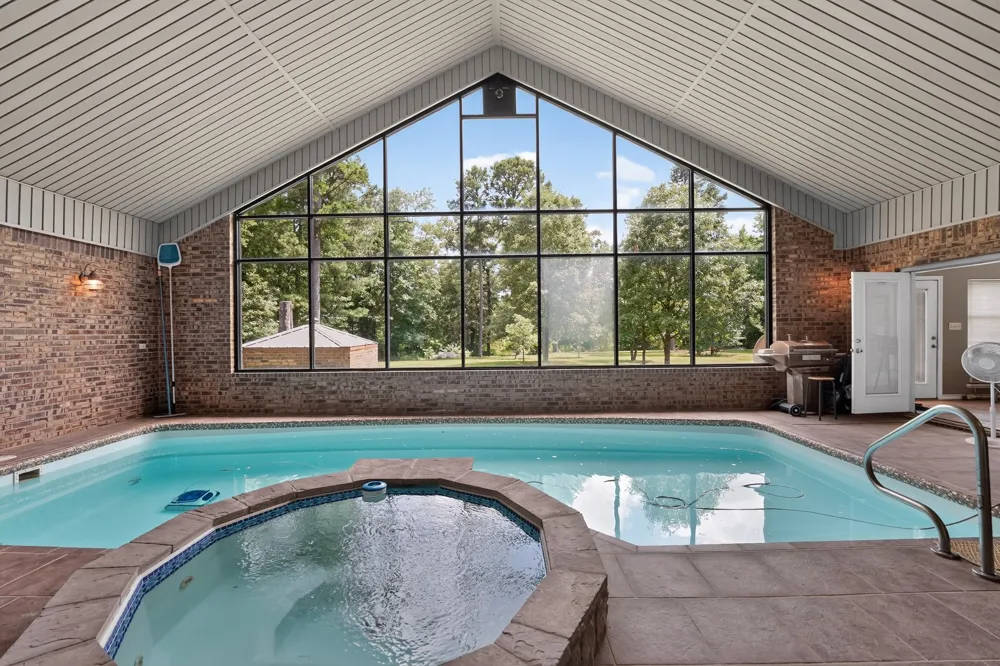 400 Third Street Queen City, TX 75572
