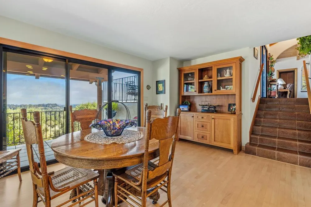 3430 Loma Alta Lane Santa Cruz, CA 95065