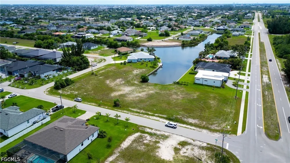 SW 31st Place Cape Coral, FL 33991