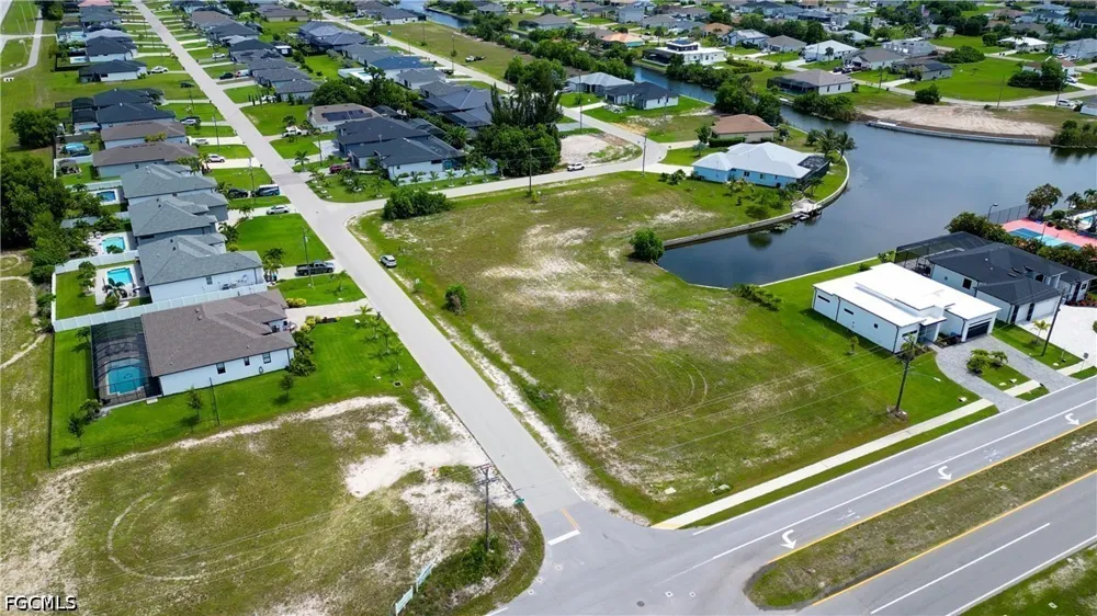 SW 31st Place Cape Coral, FL 33991