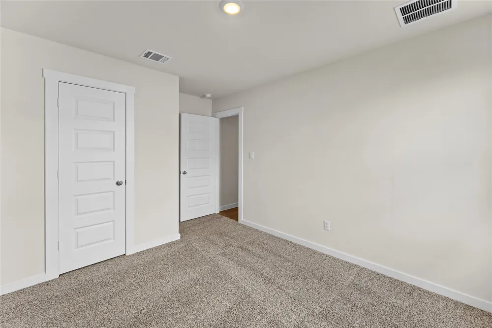 375 ELKINS PRAIRIE DRIVE Lockhart, TX 78644